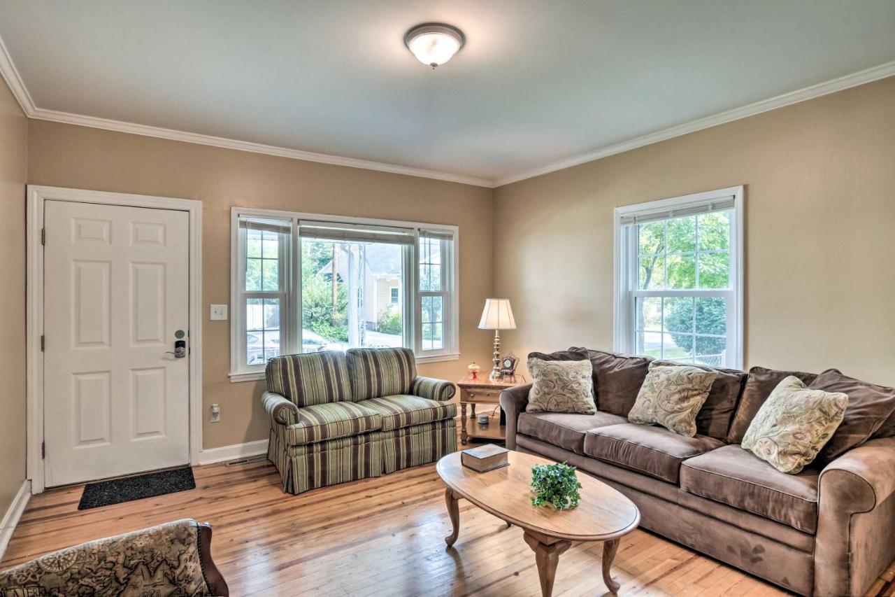 Cozy Greenville Bungalow About 2 Mi To Downtown! Bagian luar foto