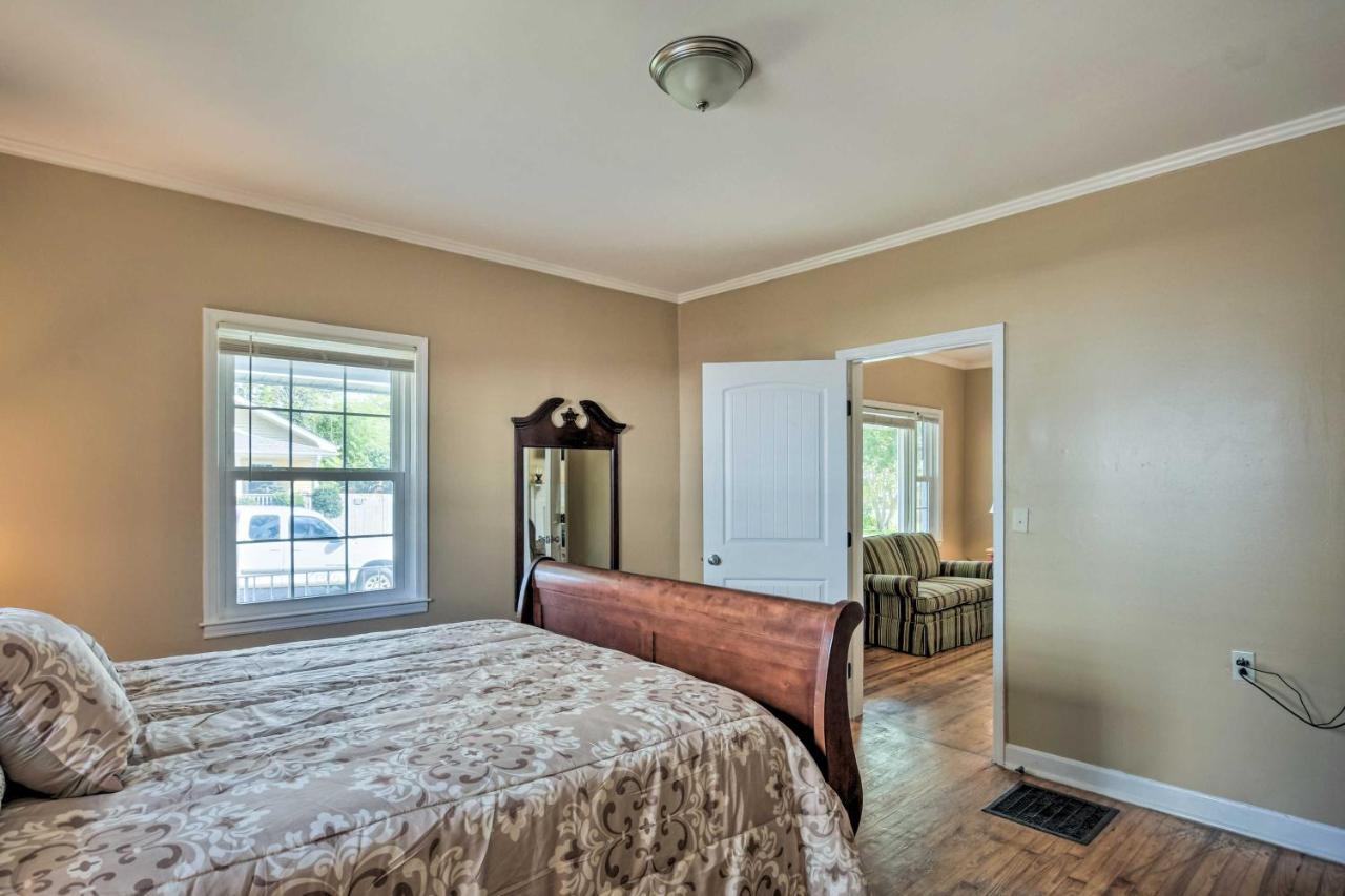 Cozy Greenville Bungalow About 2 Mi To Downtown! Bagian luar foto