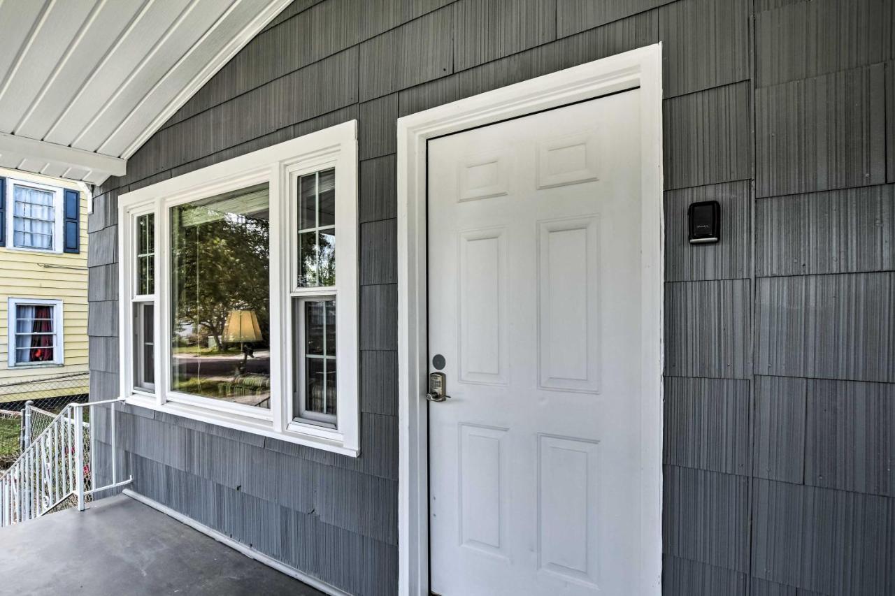 Cozy Greenville Bungalow About 2 Mi To Downtown! Bagian luar foto
